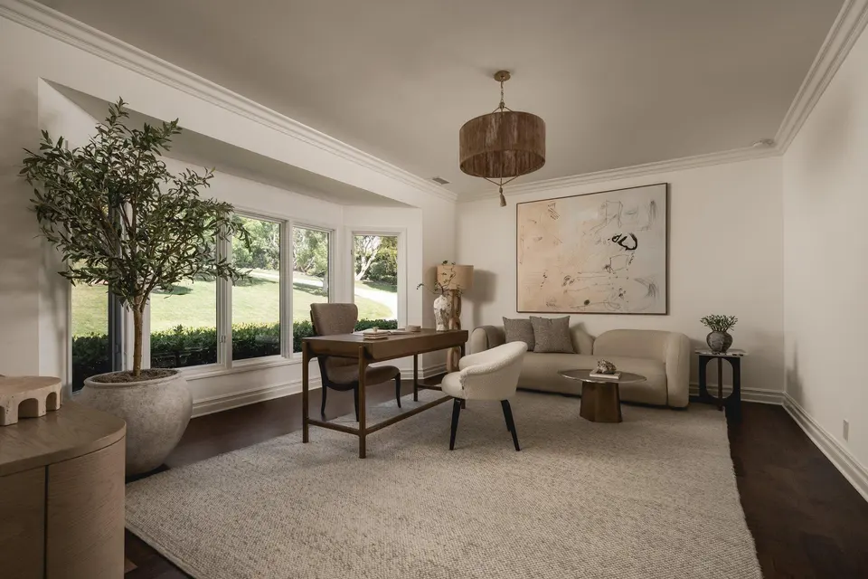 A quiet sitting room